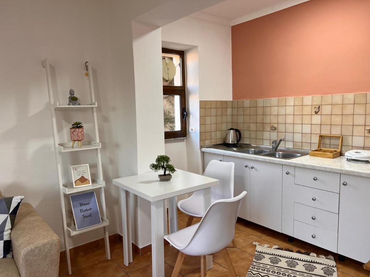 Centre Apartment In Shkodër Eksteriør billede