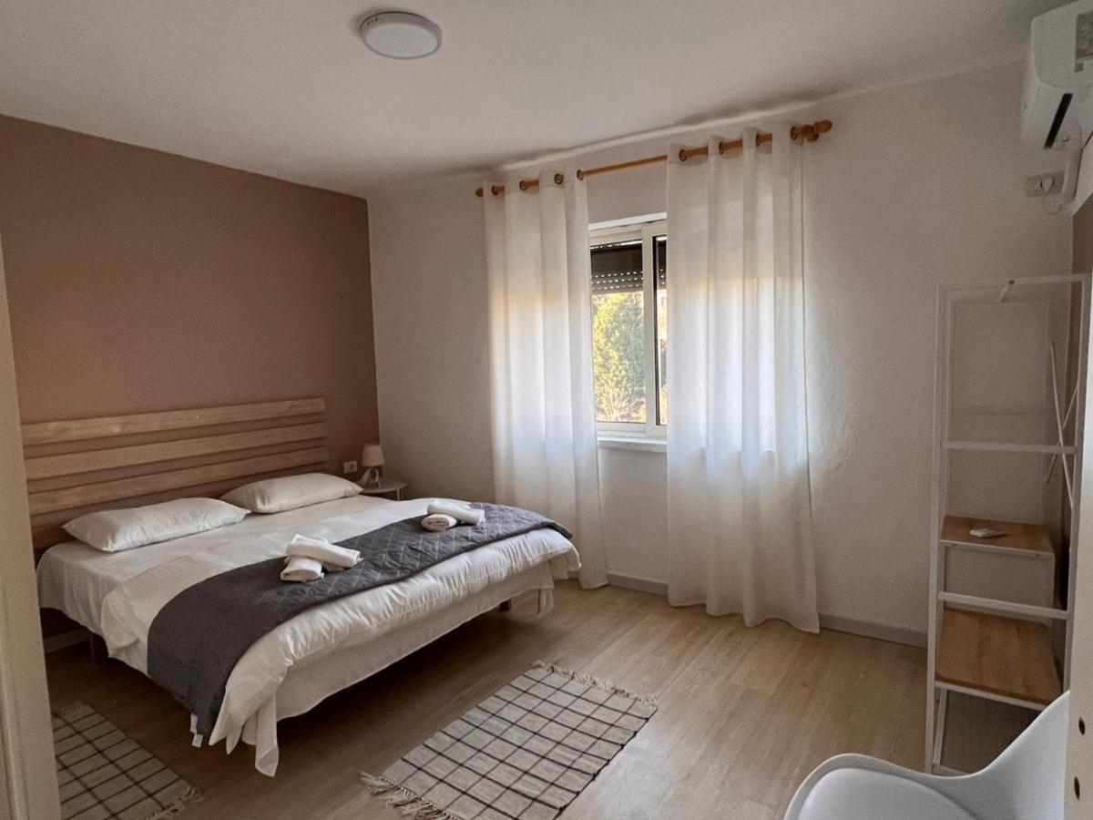 Centre Apartment In Shkodër Eksteriør billede